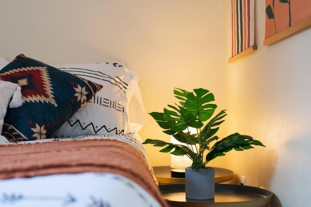 Snug Suite Near Greenlake! ซีแอตเทิล ภายนอก รูปภาพ